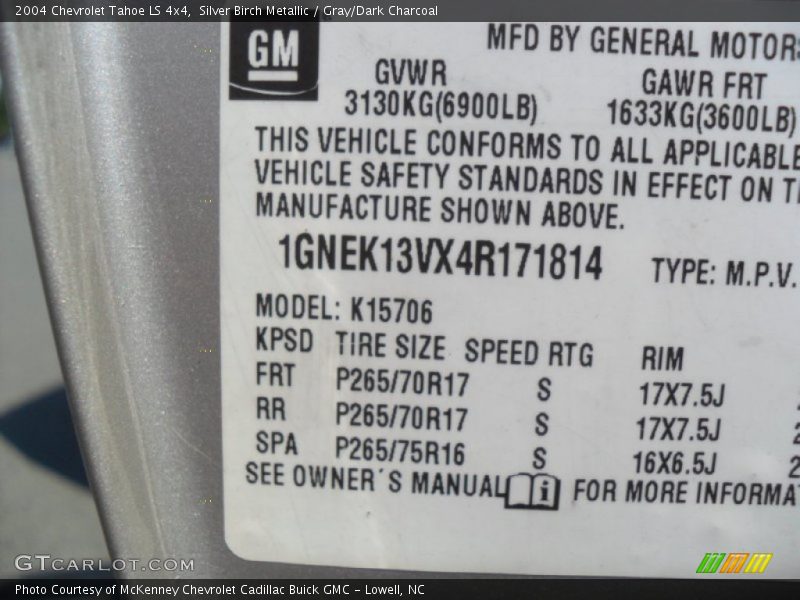 Silver Birch Metallic / Gray/Dark Charcoal 2004 Chevrolet Tahoe LS 4x4