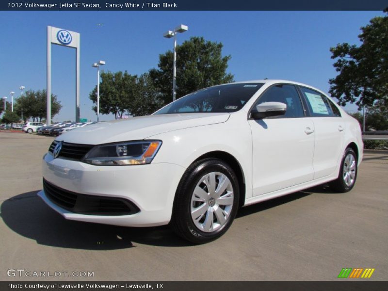 Candy White / Titan Black 2012 Volkswagen Jetta SE Sedan