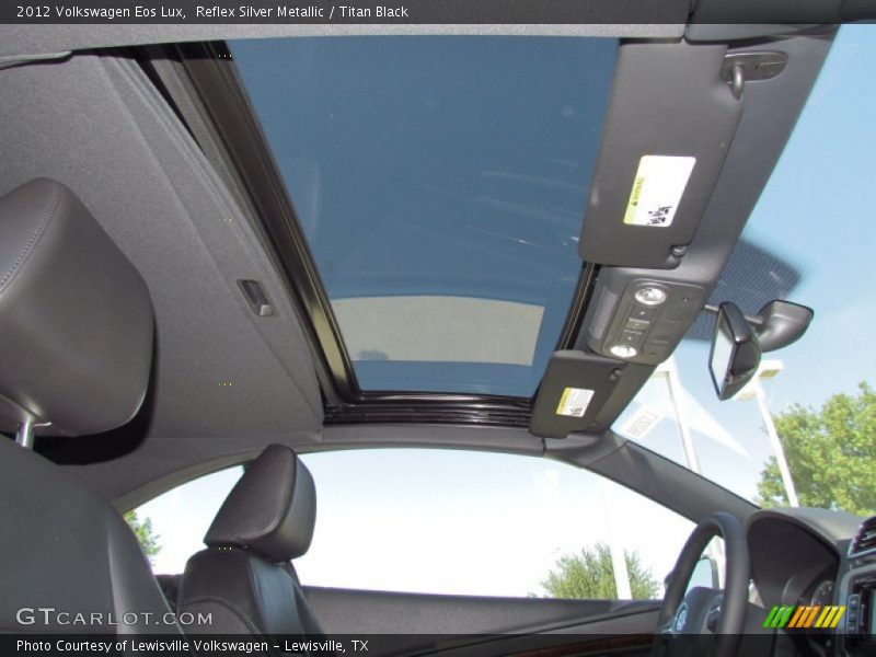 Reflex Silver Metallic / Titan Black 2012 Volkswagen Eos Lux