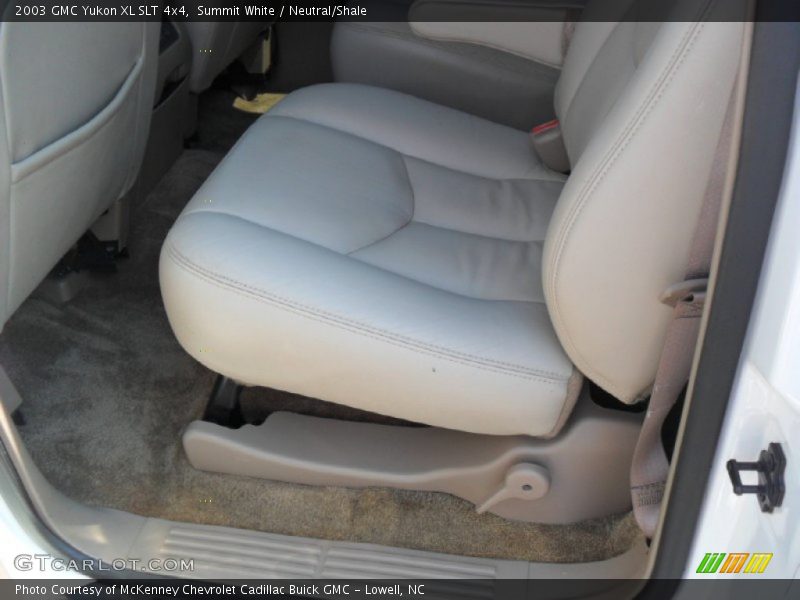 Summit White / Neutral/Shale 2003 GMC Yukon XL SLT 4x4