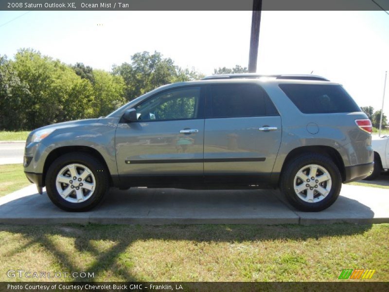 Ocean Mist / Tan 2008 Saturn Outlook XE