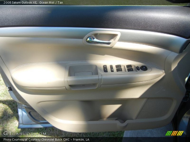 Ocean Mist / Tan 2008 Saturn Outlook XE