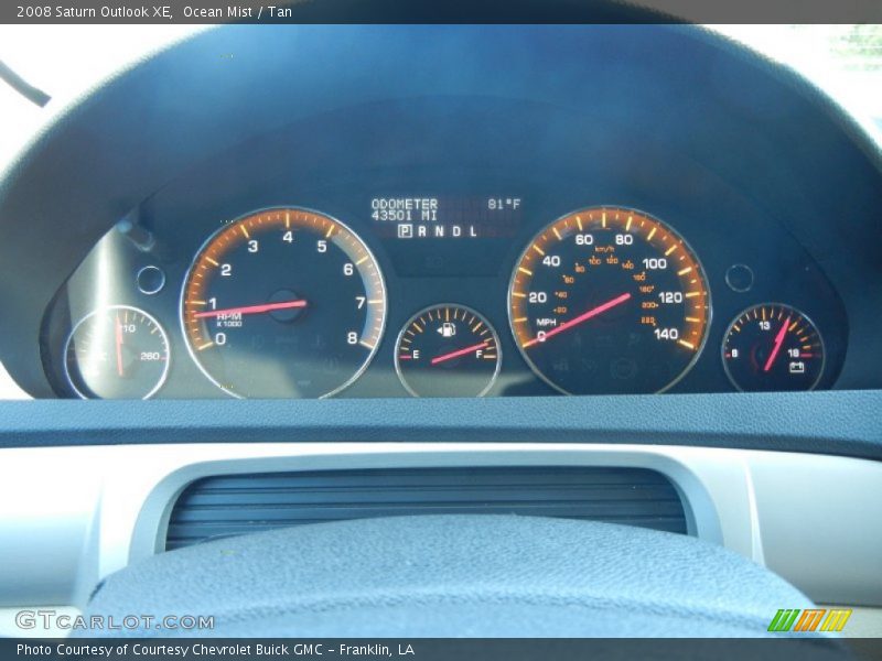 Ocean Mist / Tan 2008 Saturn Outlook XE