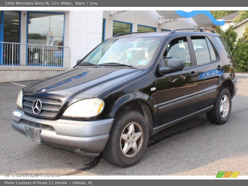 Black / Grey 1999 Mercedes-Benz ML 320 4Matic