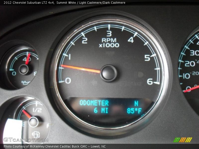 Summit White / Light Cashmere/Dark Cashmere 2012 Chevrolet Suburban LTZ 4x4