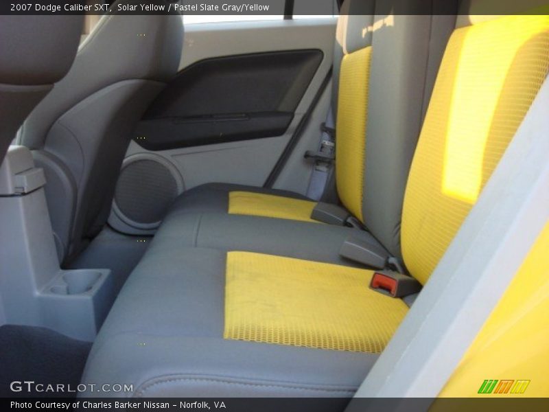  2007 Caliber SXT Pastel Slate Gray/Yellow Interior