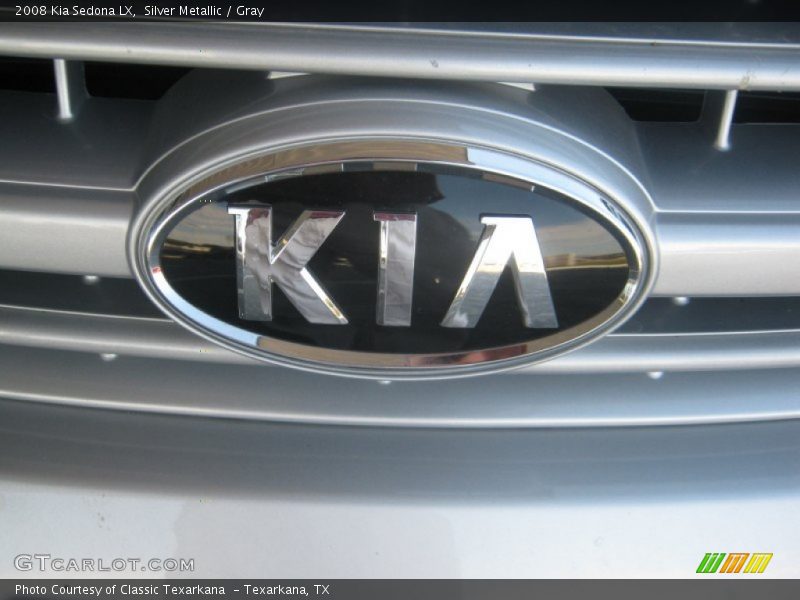 Silver Metallic / Gray 2008 Kia Sedona LX