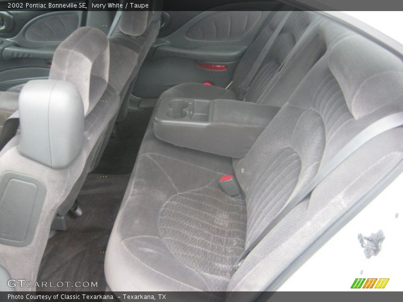 Ivory White / Taupe 2002 Pontiac Bonneville SE