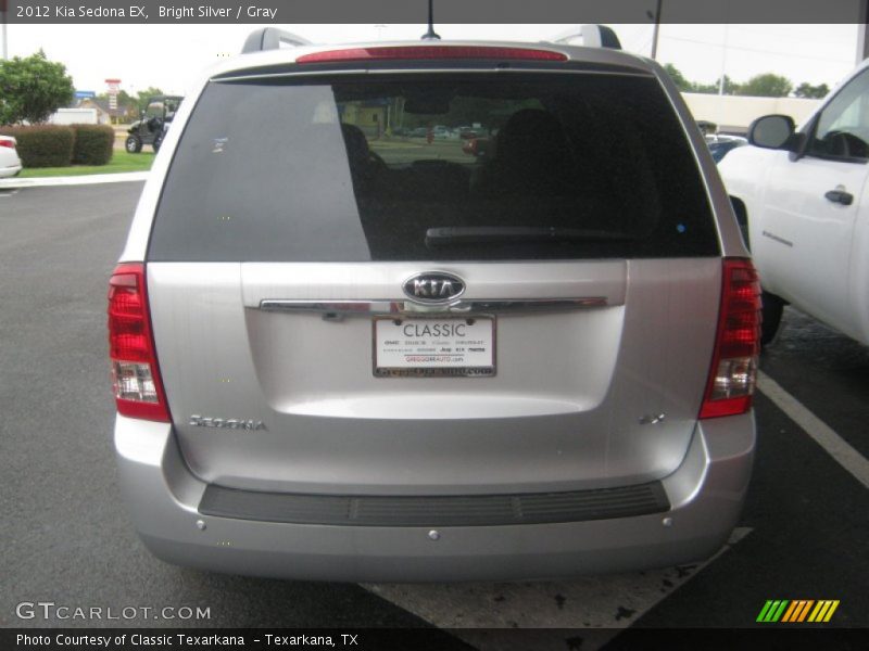 Bright Silver / Gray 2012 Kia Sedona EX