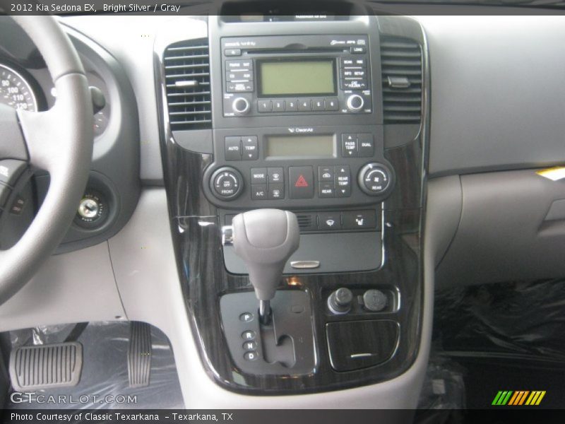 Bright Silver / Gray 2012 Kia Sedona EX