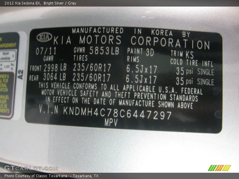 Bright Silver / Gray 2012 Kia Sedona EX