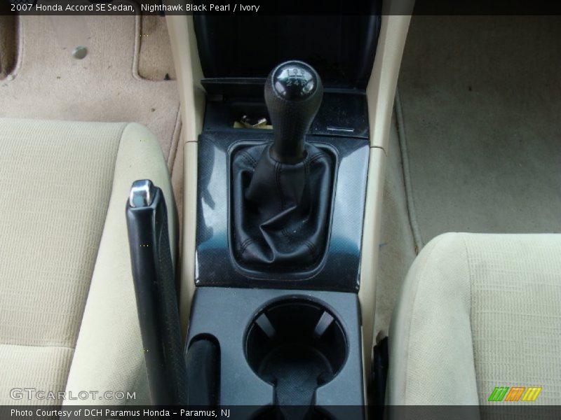  2007 Accord SE Sedan 5 Speed Manual Shifter