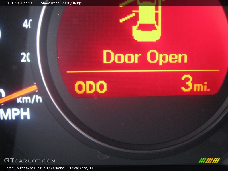 Snow White Pearl / Beige 2011 Kia Optima LX