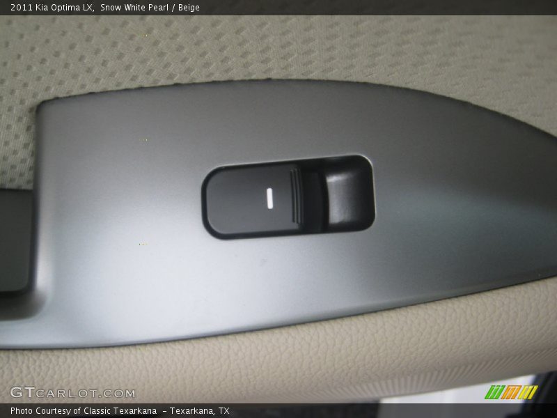 Snow White Pearl / Beige 2011 Kia Optima LX