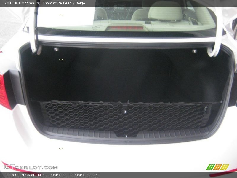 Snow White Pearl / Beige 2011 Kia Optima LX
