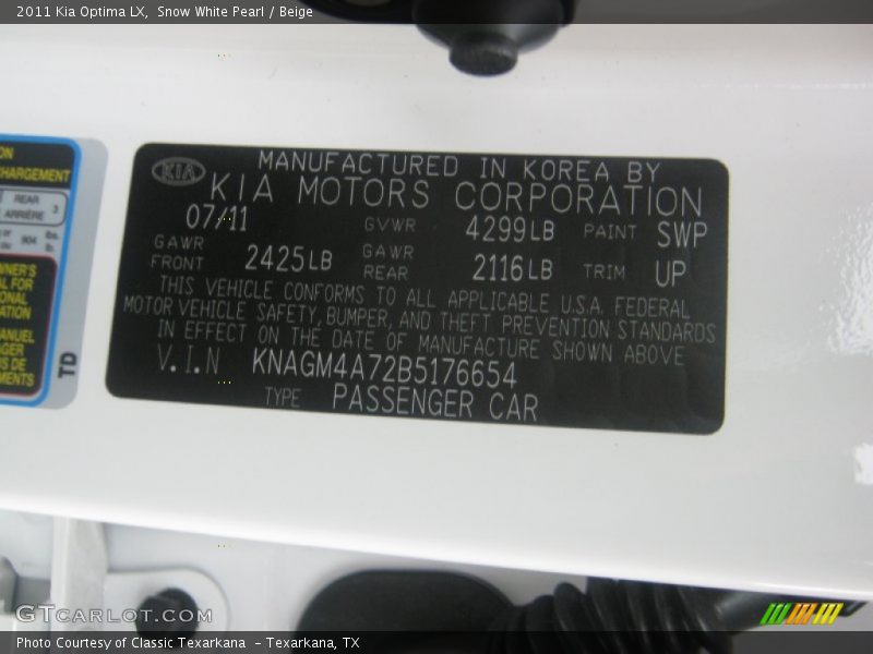 Snow White Pearl / Beige 2011 Kia Optima LX