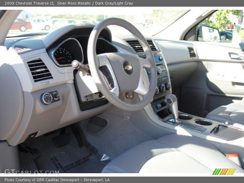 Silver Moss Metallic / Dark Gray/Light Gray 2009 Chevrolet Traverse LS