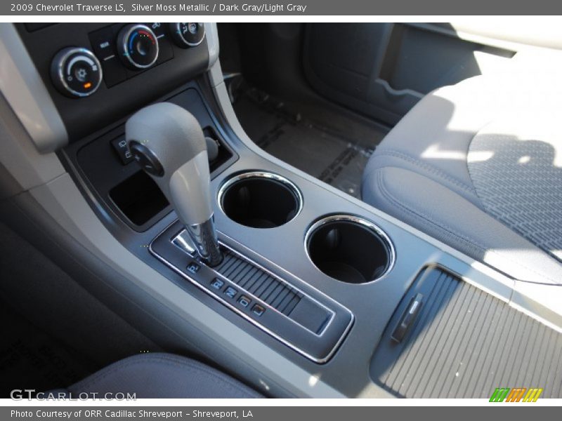 Silver Moss Metallic / Dark Gray/Light Gray 2009 Chevrolet Traverse LS
