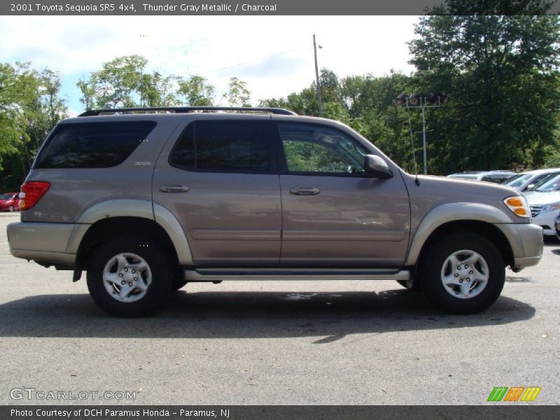 Thunder Gray Metallic / Charcoal 2001 Toyota Sequoia SR5 4x4