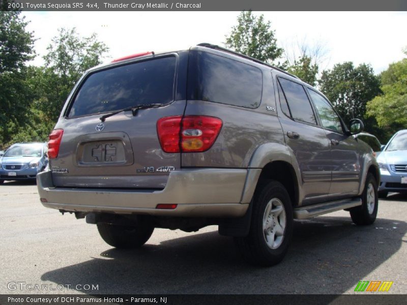 Thunder Gray Metallic / Charcoal 2001 Toyota Sequoia SR5 4x4