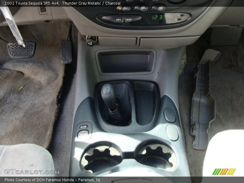 Thunder Gray Metallic / Charcoal 2001 Toyota Sequoia SR5 4x4