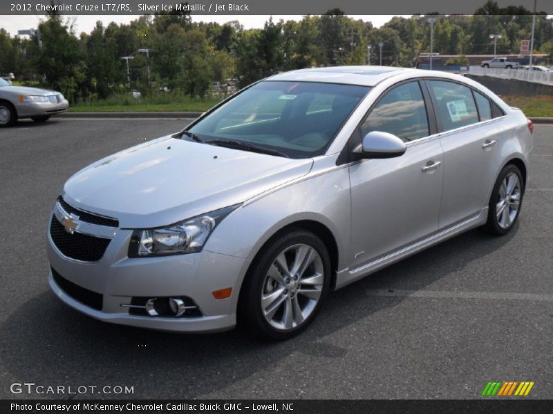 Front 3/4 View of 2012 Cruze LTZ/RS