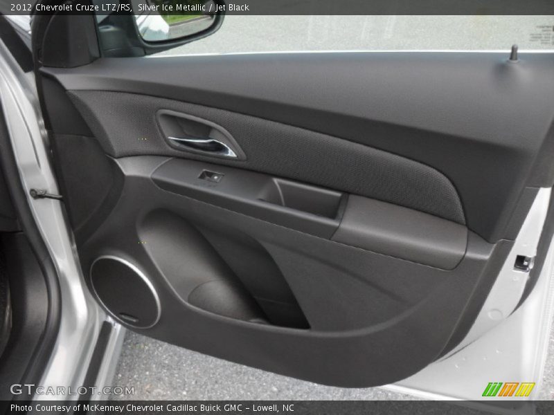 Door Panel of 2012 Cruze LTZ/RS