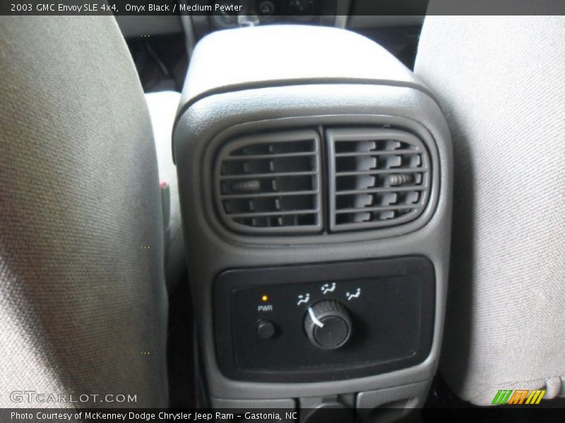 Onyx Black / Medium Pewter 2003 GMC Envoy SLE 4x4