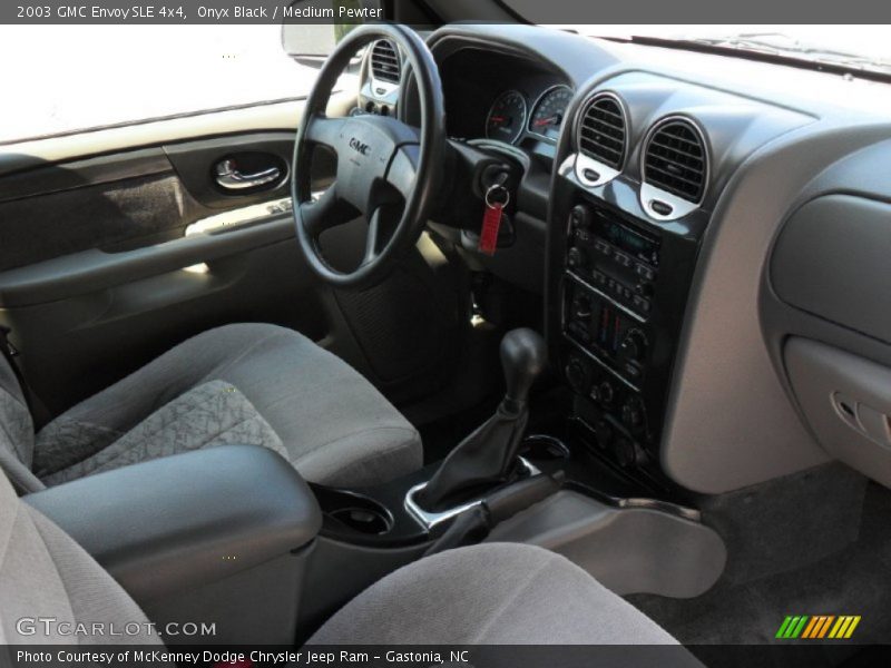 Onyx Black / Medium Pewter 2003 GMC Envoy SLE 4x4