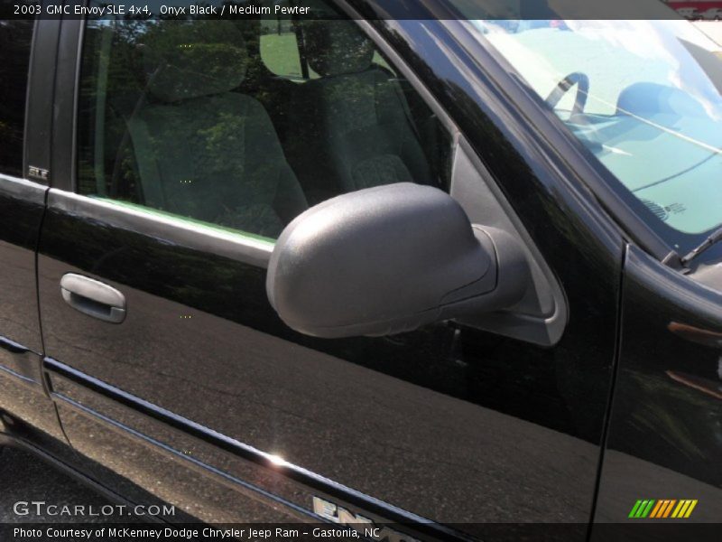 Onyx Black / Medium Pewter 2003 GMC Envoy SLE 4x4
