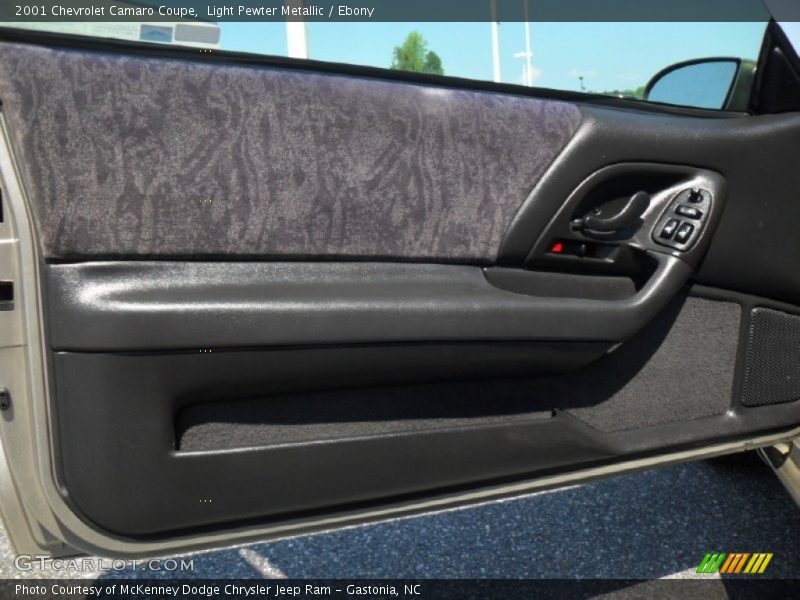 Light Pewter Metallic / Ebony 2001 Chevrolet Camaro Coupe