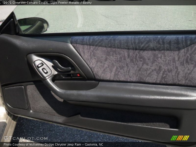 Door Panel of 2001 Camaro Coupe