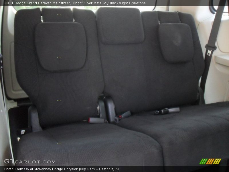 Bright Silver Metallic / Black/Light Graystone 2011 Dodge Grand Caravan Mainstreet
