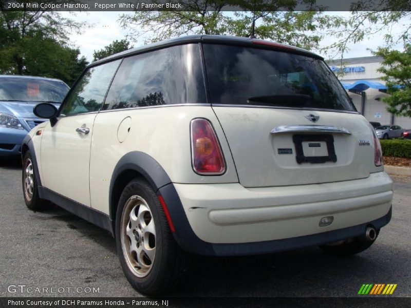 Pepper White / Panther Black 2004 Mini Cooper Hardtop