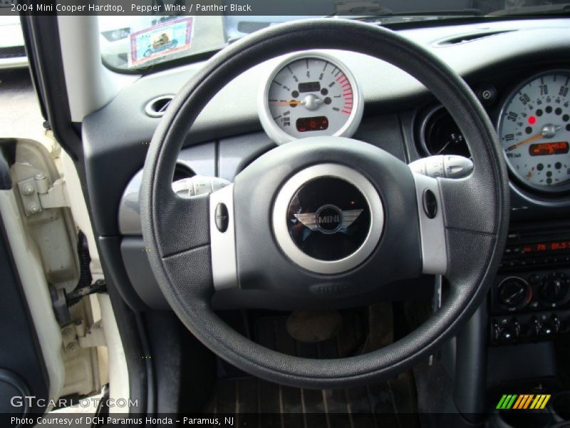 Pepper White / Panther Black 2004 Mini Cooper Hardtop