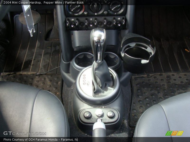 Pepper White / Panther Black 2004 Mini Cooper Hardtop