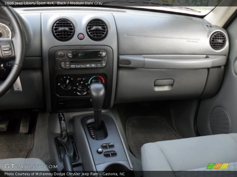 Black / Medium Slate Gray 2006 Jeep Liberty Sport 4x4