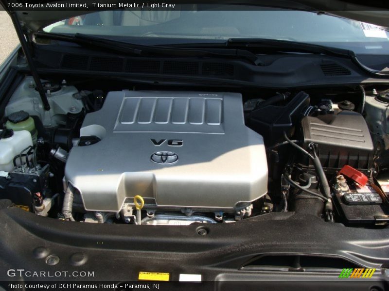 Titanium Metallic / Light Gray 2006 Toyota Avalon Limited