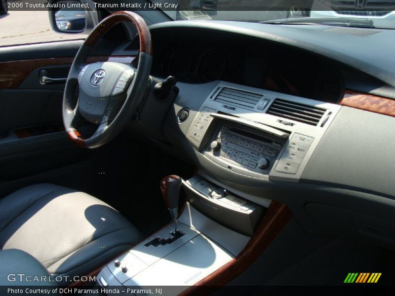 Titanium Metallic / Light Gray 2006 Toyota Avalon Limited