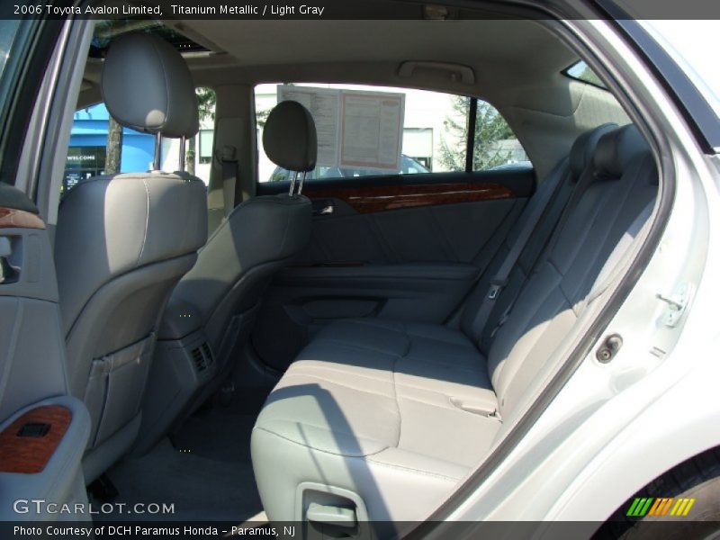 Titanium Metallic / Light Gray 2006 Toyota Avalon Limited