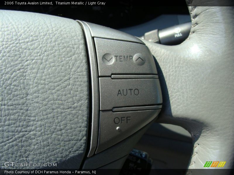 Titanium Metallic / Light Gray 2006 Toyota Avalon Limited