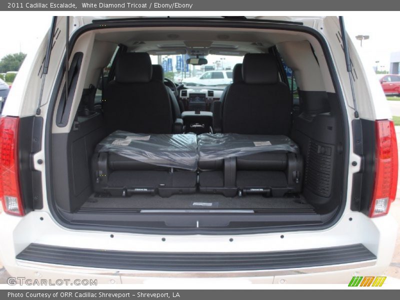 White Diamond Tricoat / Ebony/Ebony 2011 Cadillac Escalade
