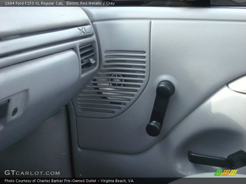 Controls of 1994 F150 XL Regular Cab