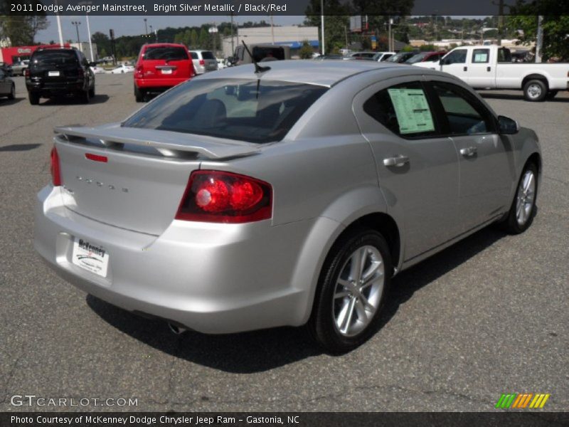 Bright Silver Metallic / Black/Red 2011 Dodge Avenger Mainstreet