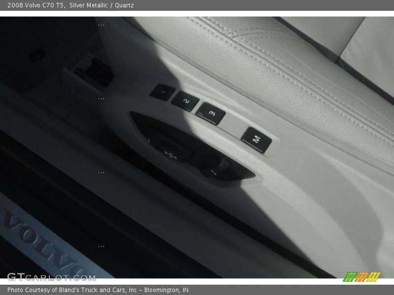 Silver Metallic / Quartz 2008 Volvo C70 T5