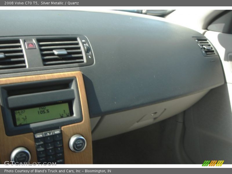 Silver Metallic / Quartz 2008 Volvo C70 T5