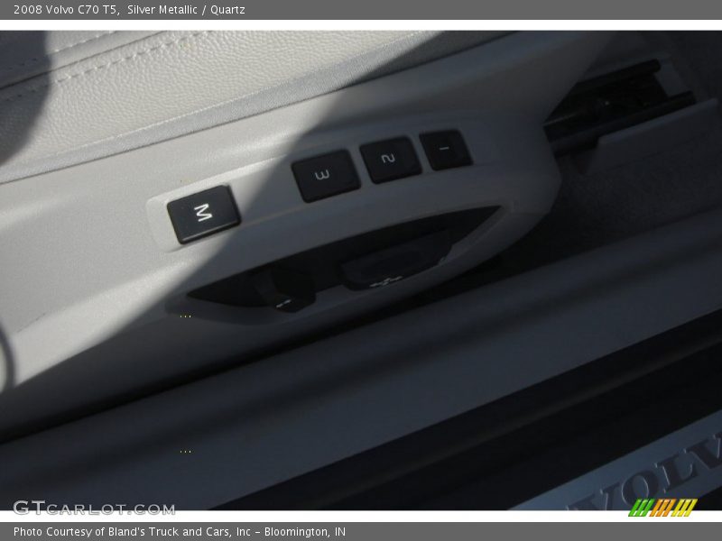 Silver Metallic / Quartz 2008 Volvo C70 T5