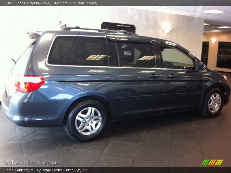 Midnight Blue Pearl / Ivory 2005 Honda Odyssey EX-L