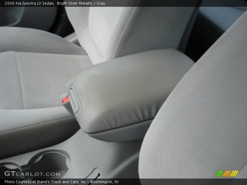 Bright Silver Metallic / Gray 2009 Kia Spectra LX Sedan