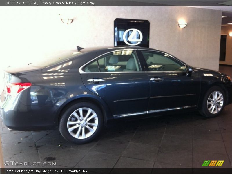 Smoky Granite Mica / Light Gray 2010 Lexus ES 350